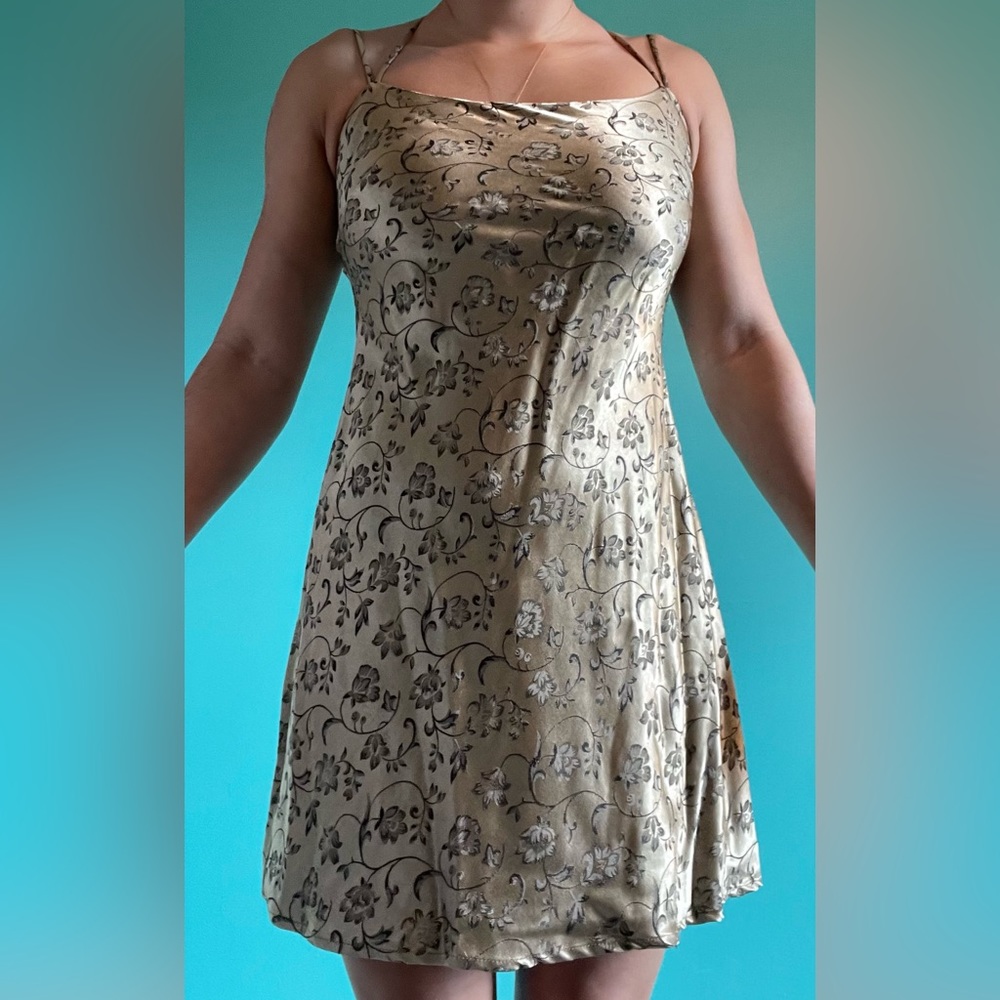 Floral Print Satin Backless Mini Dress